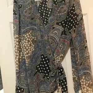 Artsy Wrap Top